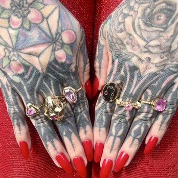 Aphina Nail Salon - Nails by Alba - Nail Technicians Near Me - Burbank, California Aphina Nail Salon - Nails by Alba - Nail Technicians Near Me - Burbank, California