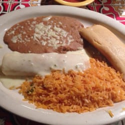 Casa Carlos - Combo #2, tamale & shredded chicken enchelada