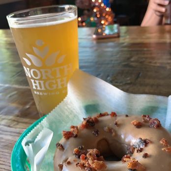 Brewnuts - Maple bacon with a lemon shandy beer - Donuts Near Me - Cleveland, Ohio Brewnuts - Maple bacon with a lemon shandy beer - Donuts Near Me - Cleveland, Ohio