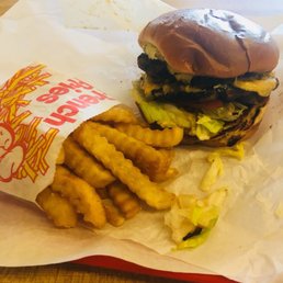 Double cheeseburger