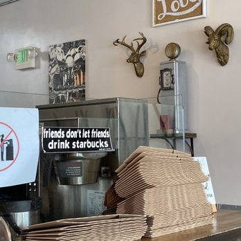 Undergrind Cafe - Cafes Near Me - Los Angeles, California Undergrind Cafe - Cafes Near Me - Los Angeles, California