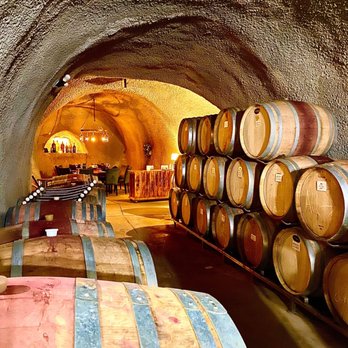Eberle Winery - You can experience dining the wine cave - Wineries Near Me - Paso Robles, California Eberle Winery - You can experience dining the wine cave - Wineries Near Me - Paso Robles, California