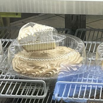 Blond Giraffe Key Lime Pie Factory - This is a close-up of the Keylime meringue pie that I had to eat. - Desserts Near Me - Tavernier, Florida Blond Giraffe Key Lime Pie Factory - This is a close-up of the Keylime meringue pie that I had to eat. - Desserts Near Me - Tavernier, Florida