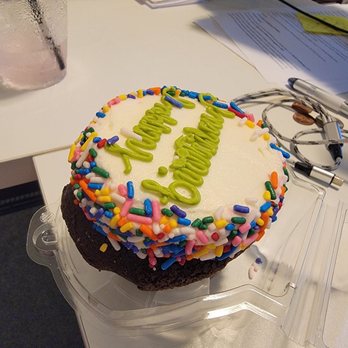 Wanna Cupcake? Bakery Cafe - XL Birthday cupcake just because - Bakeries Near Me - Puyallup, Washington Wanna Cupcake? Bakery Cafe - XL Birthday cupcake just because - Bakeries Near Me - Puyallup, Washington