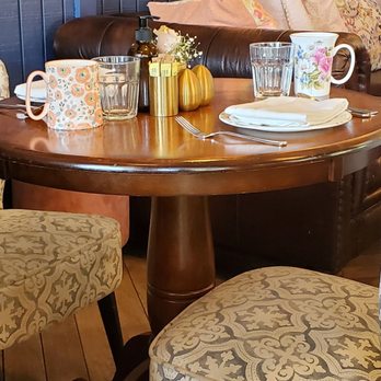 Little Hen - Table - Breakfast & Brunch Near Me - Weston, Florida Little Hen - Table - Breakfast & Brunch Near Me - Weston, Florida