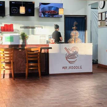 Mr Noodle - Inside restaurant - Noodles Near Me - Corona, California