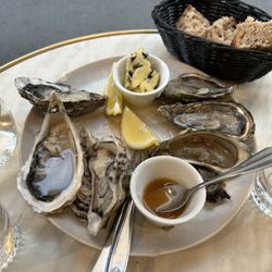 Sur Mer - Oysters