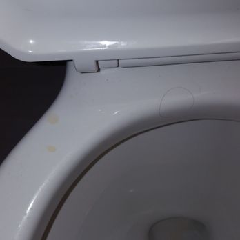 Hyatt Regency Milwaukee - Pee on toilet. - Hotels Near Me - Milwaukee, Wisconsin Hyatt Regency Milwaukee - Pee on toilet. - Hotels Near Me - Milwaukee, Wisconsin