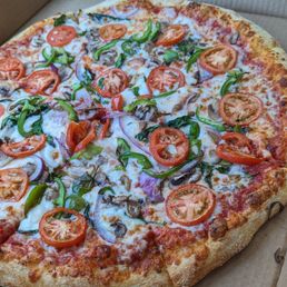 The veggie pizza, no olives. Insanely delicious!!