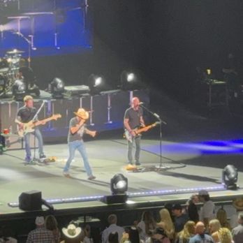 Lucas Oil Live - Music Venues Near Me - Thackerville, Oklahoma