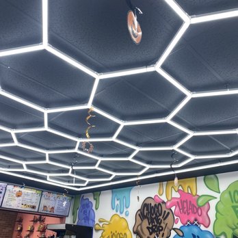 Munchies - Indoor decor - Ice Cream & Frozen Yogurt Near Me - Wylie, Texas