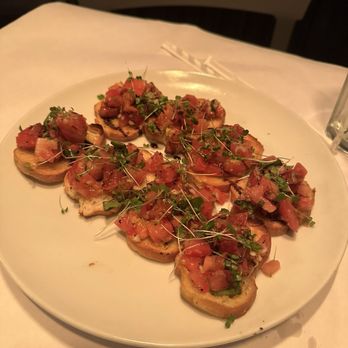 MA'S Italian Kitchen - BRUSCHETTA - Italian Near Me - Burbank, California