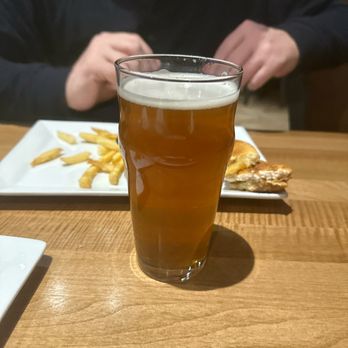 Bricktown Brewery - Red rye ale - Brewpubs Near Me - Branson, Missouri