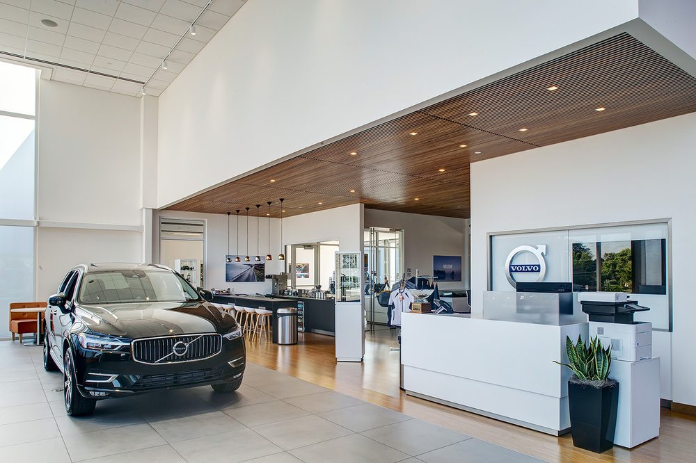 FIELDS VOLVO CARS WAUKESHA 17 Photos & 35 Reviews 1901 East