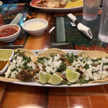 El Lorito Mexican Grill - Pork Tacos - Tex-Mex Near Me - Hopkins, Minnesota El Lorito Mexican Grill - Pork Tacos - Tex-Mex Near Me - Hopkins, Minnesota