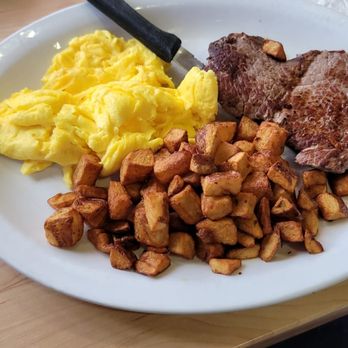 Biscuits Cafe - Previous vist of same dish; breakfast steak - Cafes Near Me - Surprise, Arizona Biscuits Cafe - Previous vist of same dish; breakfast steak - Cafes Near Me - Surprise, Arizona