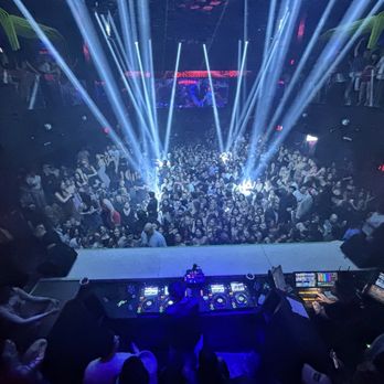 LIV Nightclub - Dance Clubs Near Me - Miami Beach, Florida