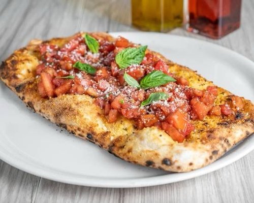 Piacere Wood Fired Pizza Pines by null