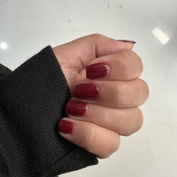 Lily Nails & Spa