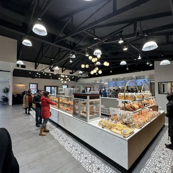 Tous Les Jours - Bakeries Near Me - Chantilly, Virginia