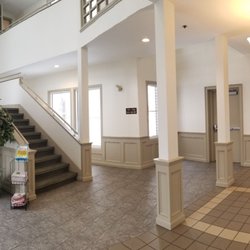 Drs. Hamel and Waldorf - Lobby. Take the stairs or use the elevator.