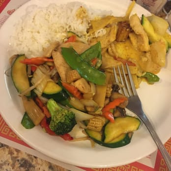 Thai King - Thai Near Me - Sterling Heights, Michigan