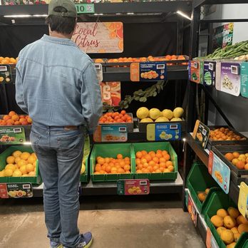 Specialty Produce - Citrus organic choices - Fruits & Veggies Near Me - San Diego, California Specialty Produce - Citrus organic choices - Fruits & Veggies Near Me - San Diego, California