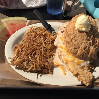 Tapester's Grill - Honey biscuit chicken sandwich - American Near Me - Houston, Texas Tapester's Grill - Honey biscuit chicken sandwich - American Near Me - Houston, Texas