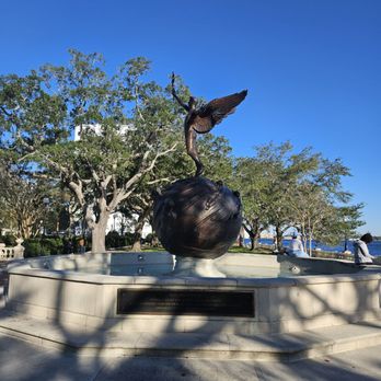 Memorial Park - Parks Near Me - Jacksonville, Florida