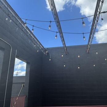 Burning Tree Smokehouse - Rooftop dining - Tacos Near Me - Birmingham, Alabama