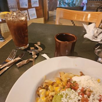 Hobee's Restaurant - De Anza Browns Bowl - Breakfast & Brunch Near Me - Belmont, California