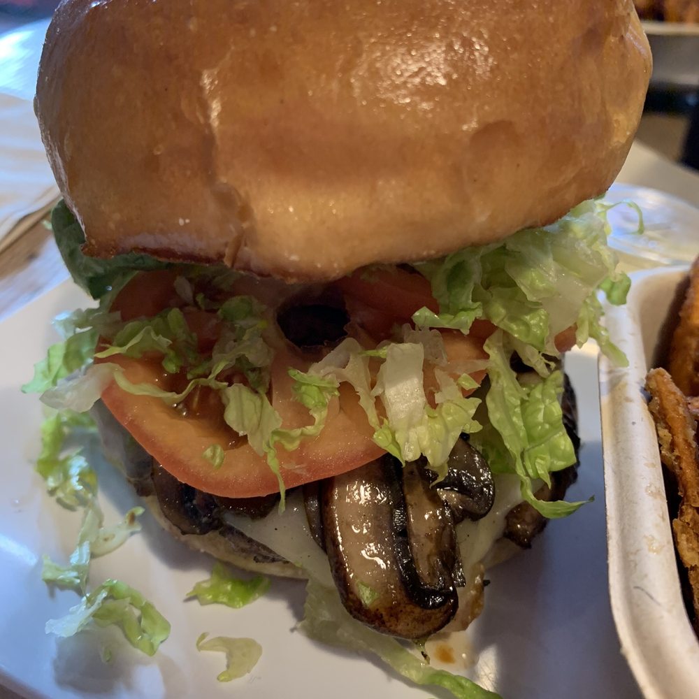 Uneeda Burger - Burgers Near Me - Seattle, Washington Uneeda Burger - Burgers Near Me - Seattle, Washington