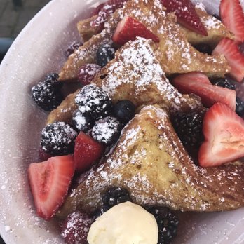 Cafe Borrone - Loaded French toast - Breakfast & Brunch Near Me - Menlo Park, California