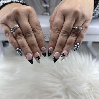 Dream Nails - Nail Salons Near Me - Pittsburgh, Pennsylvania