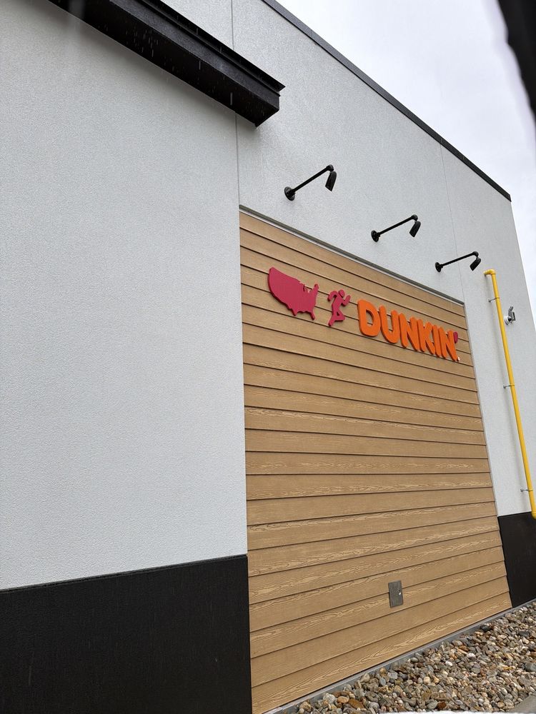 Dunkin' Logo
