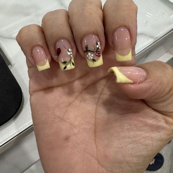 Mamasitas Luxury spa - My new nails by Michell - Nail Salons Near Me - Belleville, New Jersey Mamasitas Luxury spa - My new nails by Michell - Nail Salons Near Me - Belleville, New Jersey