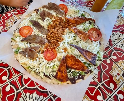 Las 15 Salsas Restaurant Oaxaqueño by null