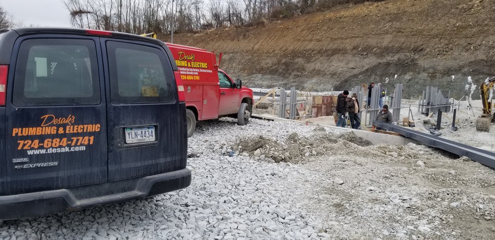 Slide of Desak's Plumbing & Electric