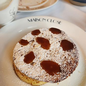 Maison Close Restaurant - brioche french toast - French Near Me - New York, New York Maison Close Restaurant - brioche french toast - French Near Me - New York, New York