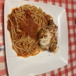 Napoli - Chicken parmigiana. Perfect!