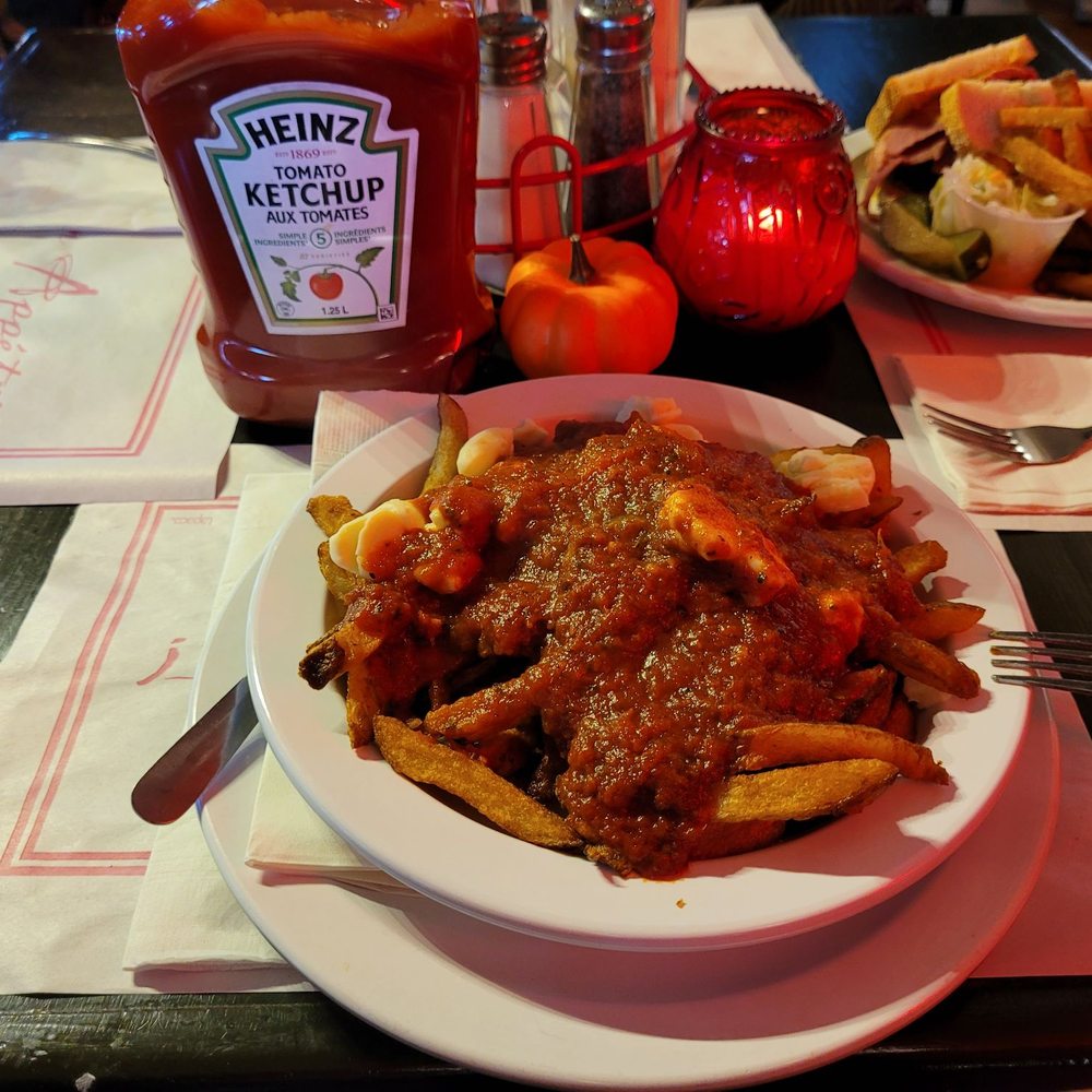 Smoke Meat Pete - Italian Poutine - Sandwiches Near Me - L'Île-Perrot, Quebec