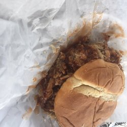 Big Country BBQ and Soul Food - Yummy pulled prom sandwhich ($10/11)