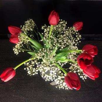 Safeway - Floral department arrangement - Grocery Near Me - Gladstone, Oregon