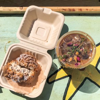 AlimamaTea - Boba milk tea cream puff and an earl grey lavender drink - Desserts Near Me - New York, New York
