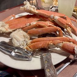 Hangar Restaurant & Ace Lounge - Surf & turf