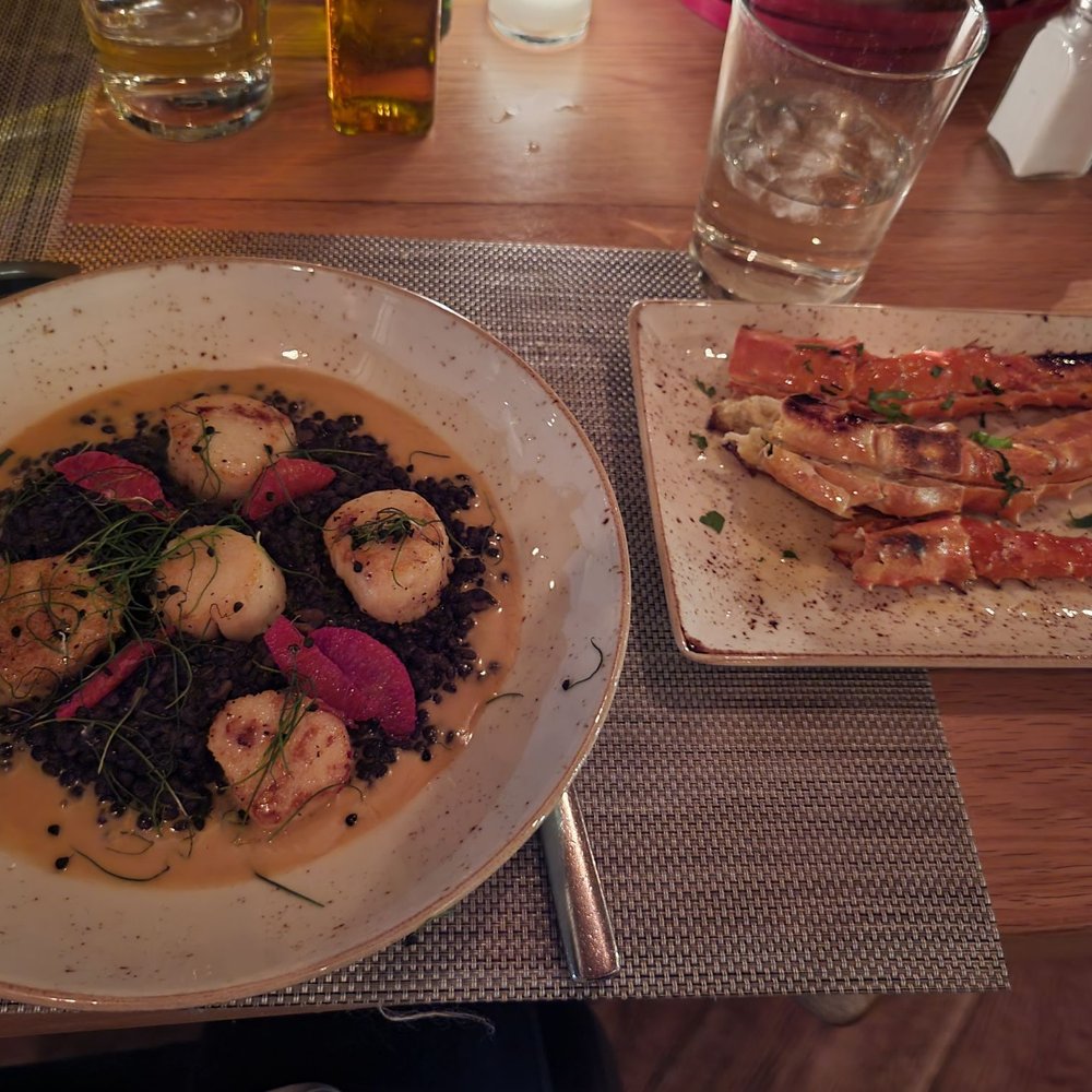 Half Moon - Pan Roasted Scallops - New American Near Me - Dobbs Ferry, New York Half Moon - Pan Roasted Scallops - New American Near Me - Dobbs Ferry, New York