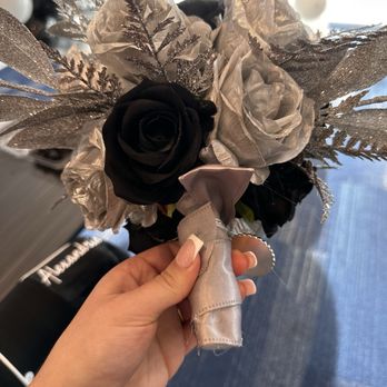 Kelley's Flowers - Everything not put together. - Floral Designers Near Me