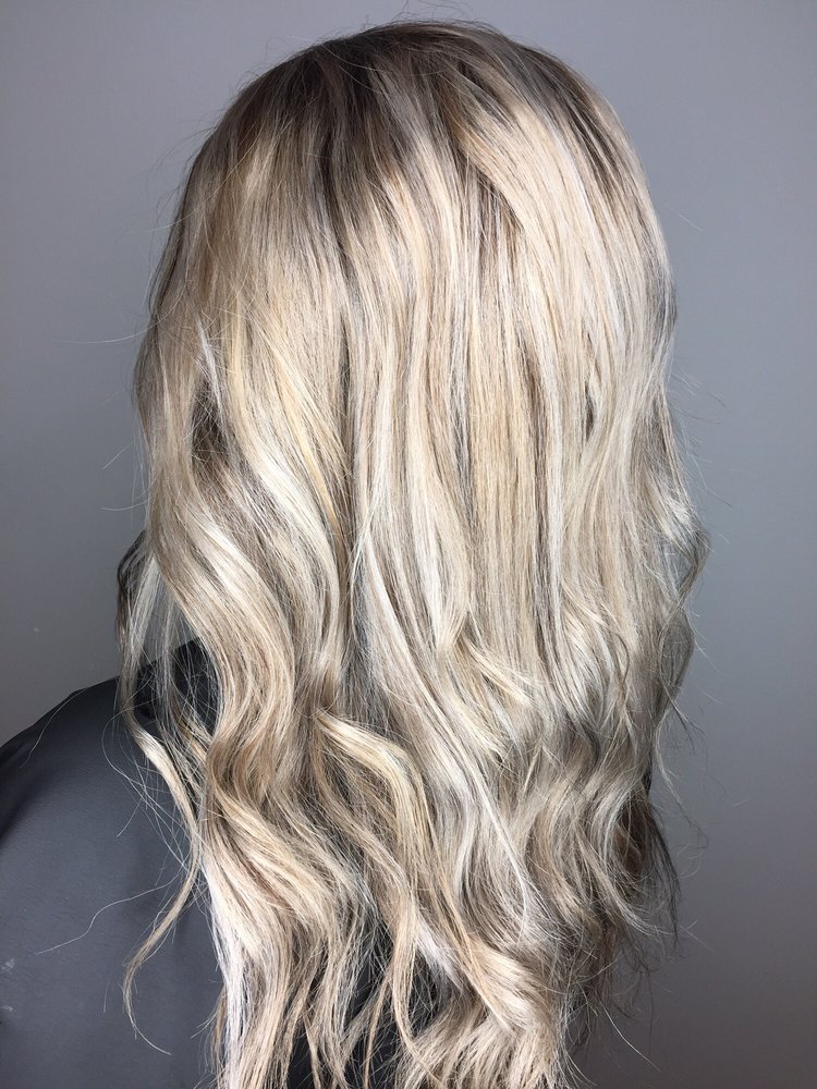 CLOUD 9 SALON AND SPA Updated October 2024 901 S Zane Hwy, Martins