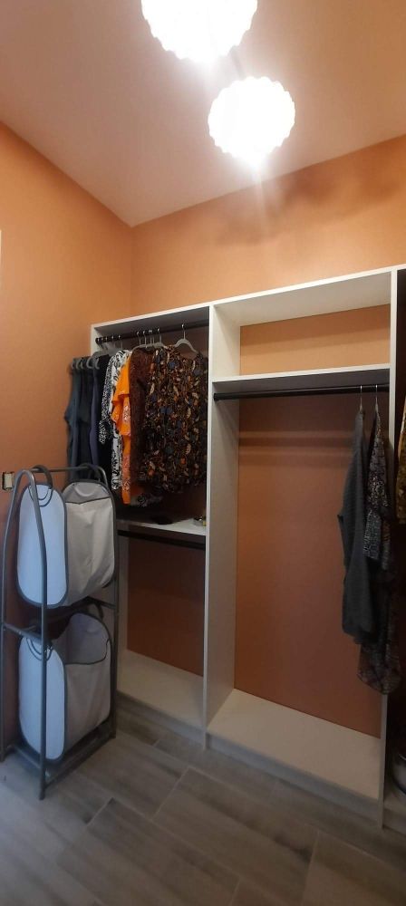 Slide of Everlast General Contractors