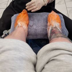 In and Out Nail Lounge